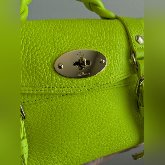 Mulberry Mini Alexa In Neon Yellow - Picture 8 of 16